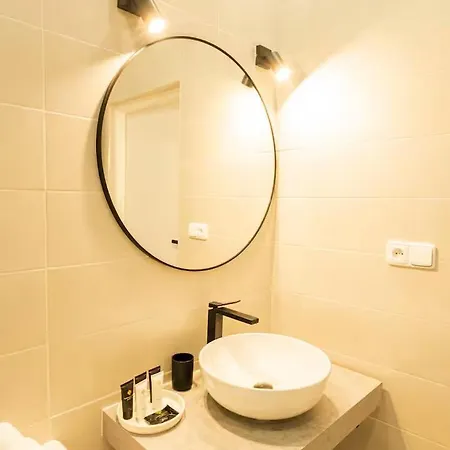 Luxury In Vaclavske Namesti