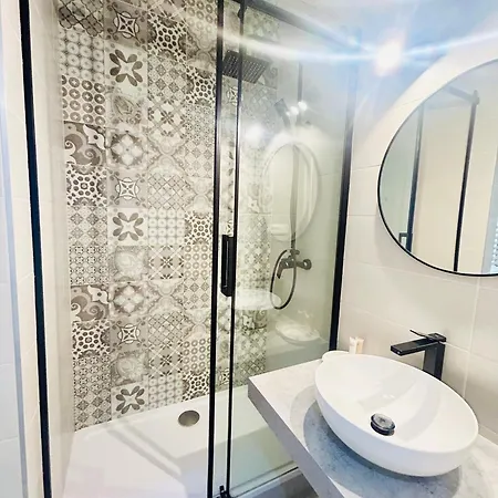 Luxury In Vaclavske Namesti Apartment