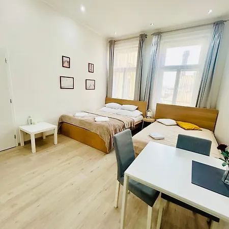 Luxury In Vaclavske Namesti Apartment Prague